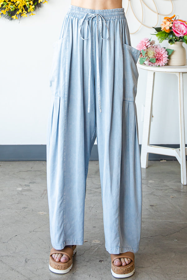 MINERAL WASHED DRAWSTRING WAIST WIDE LEG PANTS