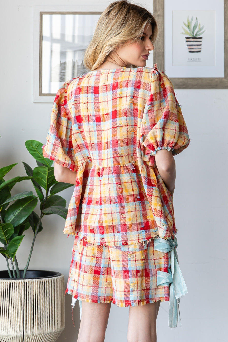 WASHED PLAID RIBBON TOP SHORT TWO PIECE SET