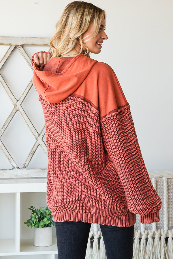 WASHED CONTRAST YOKE HOODED PULLOVER SWEATER TOP