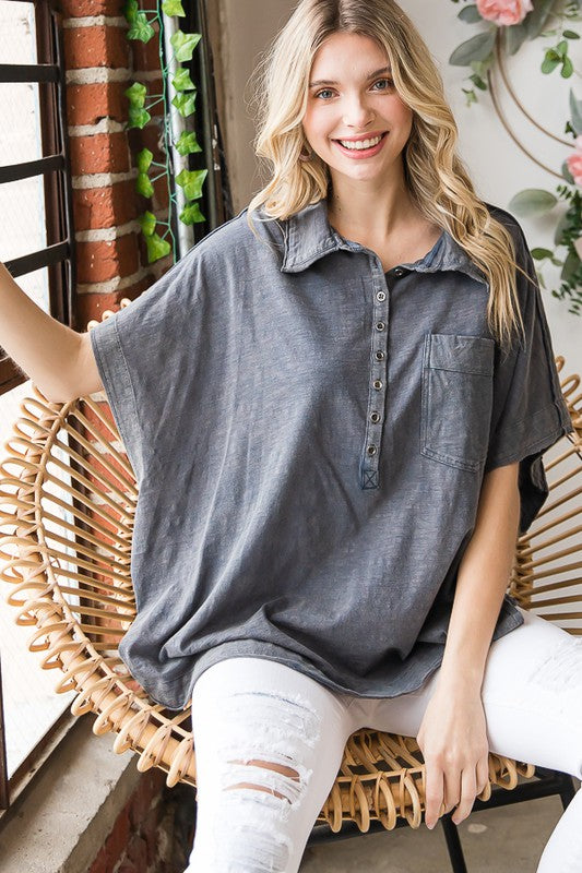 WASHED COLLARED V NECK SHORT SLEEVE OVERSIZED TOP