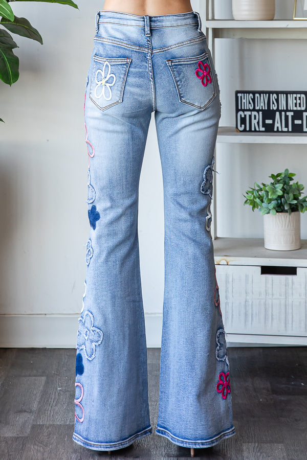 FLOWER EMBROIDERY DENIM PANTS