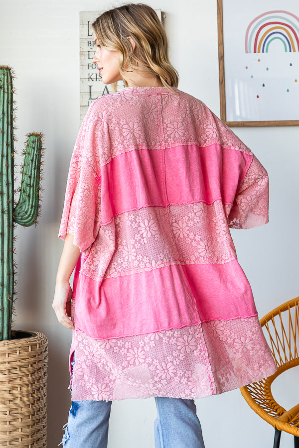 LACE MIX MEDIA SHORT SLEEVE FRAYED HEM BOXY TOP