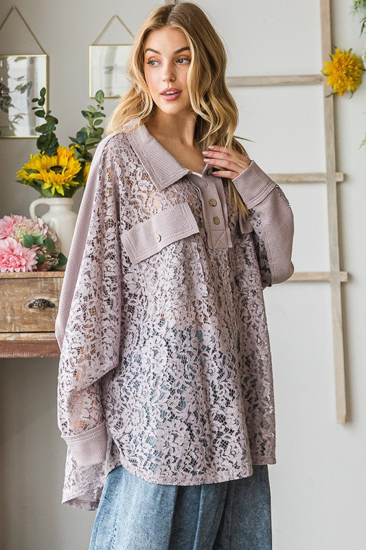 WASHED COLLAR BUTTON NECK MIX MEDIA LACE TOP