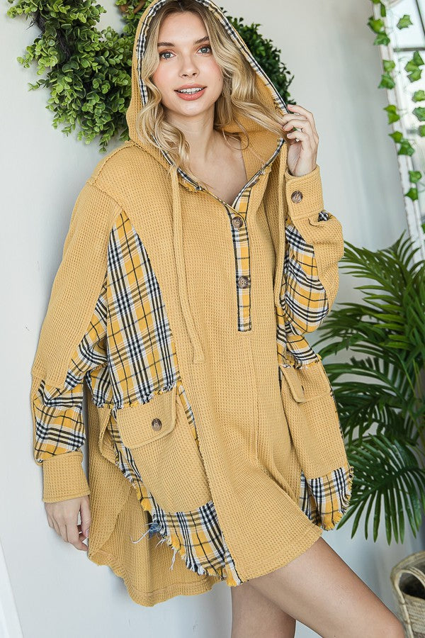 WASHED FLANNEL CONTRAST HOODED WAFFLE PULLOVER TOP