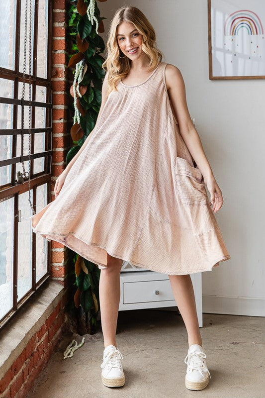 MINERAL WASHED SIDE POCKET FLARE HEM TANK DRESS