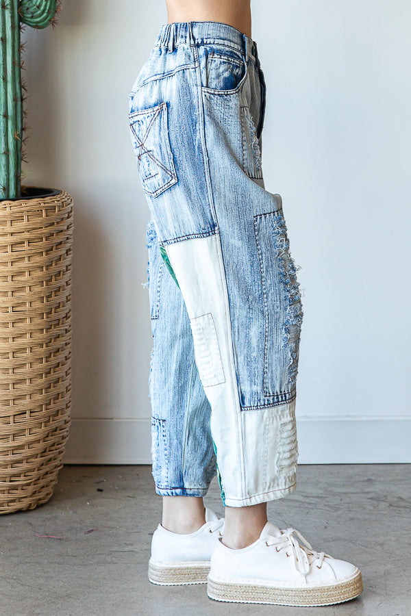 WASHED DISTRESSED PATCHWROK DENIM JEANS