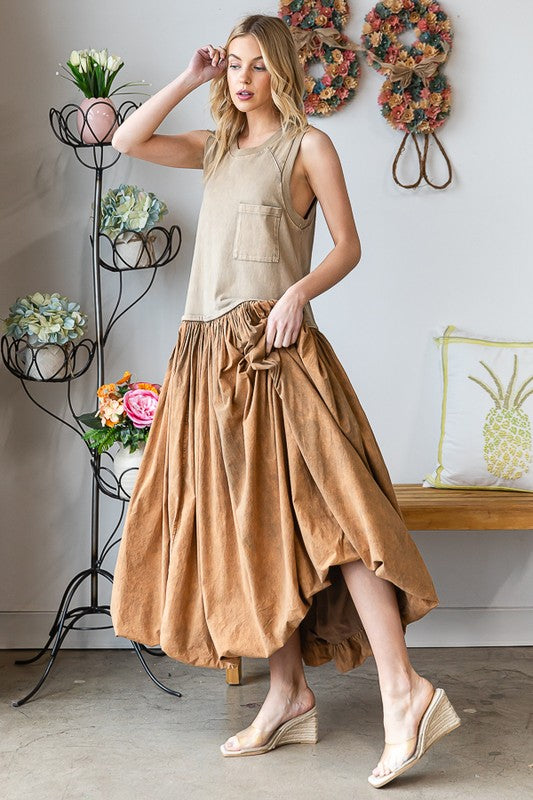 WASHED SLEEVELESS BUBBLE HEM MAXI TANK DRESS