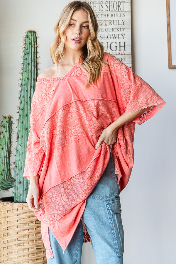 LACE MIX MEDIA SHORT SLEEVE FRAYED HEM BOXY TOP