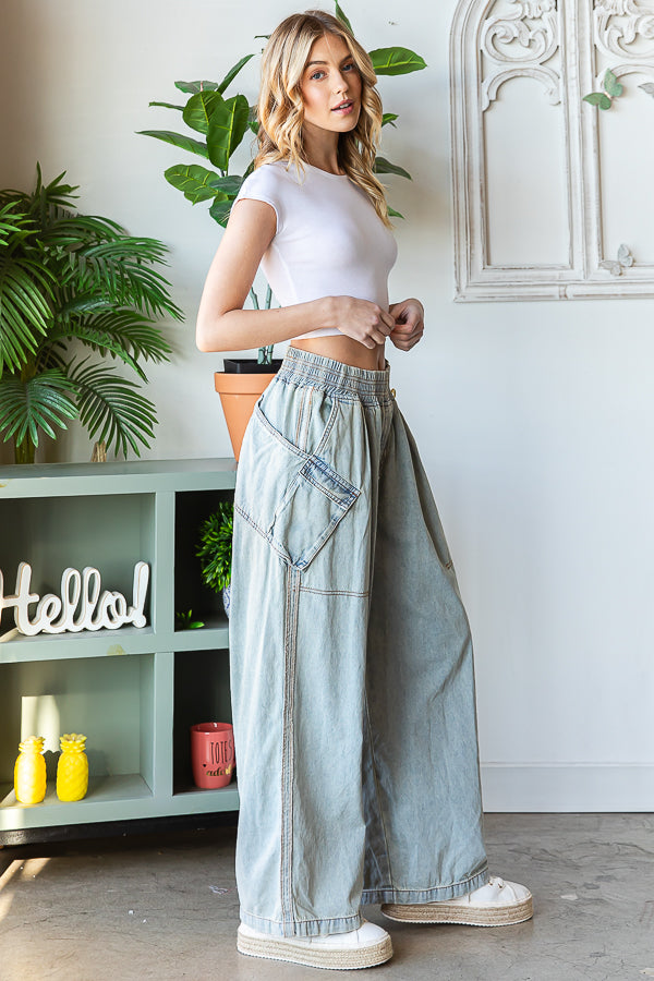 LIGHT WASHED ELASTIC WASIT DENIM CARGO PANTS
