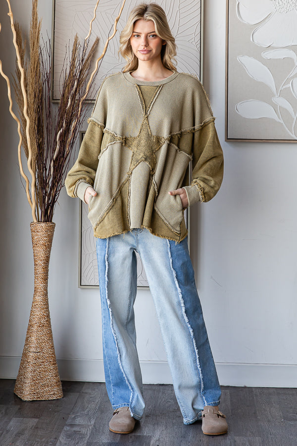 WASHED STAR PATCHWORK SOFT PULLOVER TOP